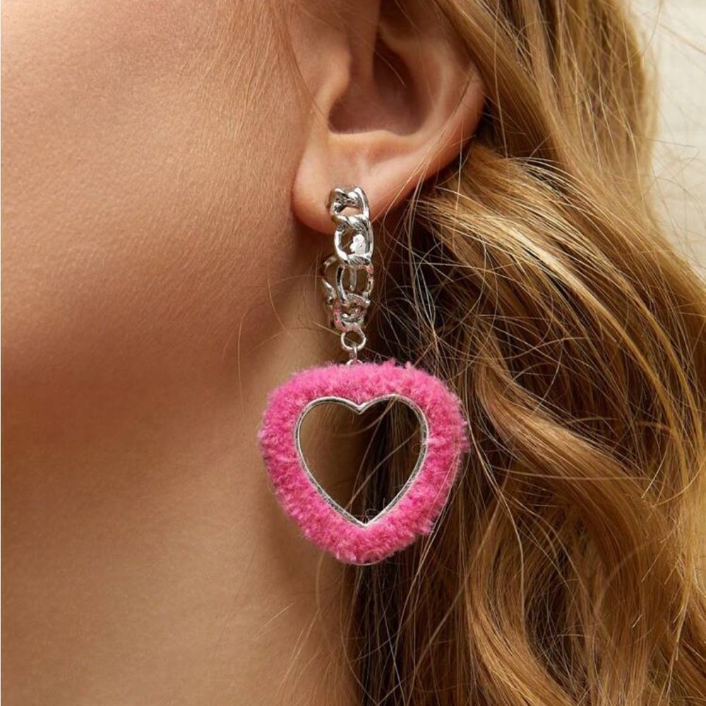 Heart dangle hoop earrings S516